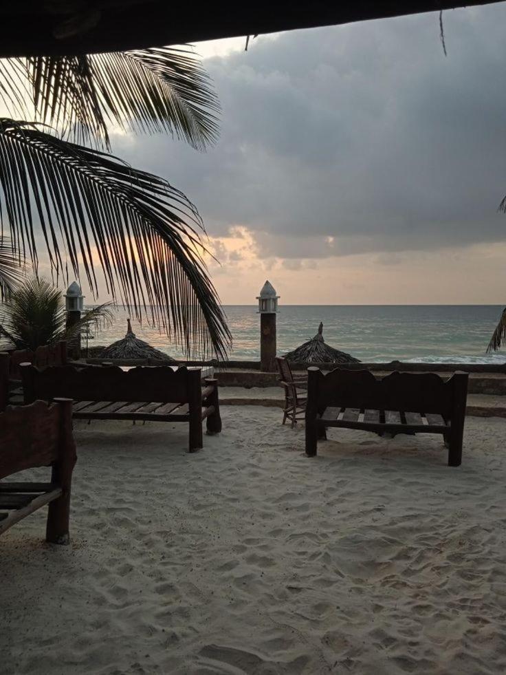 Tiwi Beach Resort & Spa Mombasa Ngoại thất bức ảnh
