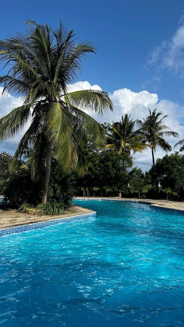 Tiwi Beach Resort & Spa Mombasa Ngoại thất bức ảnh