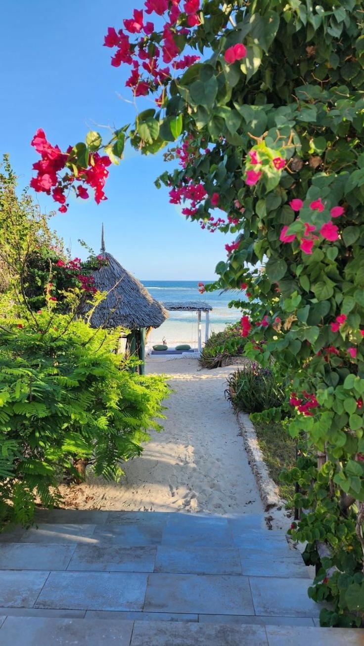 Tiwi Beach Resort & Spa Mombasa Ngoại thất bức ảnh
